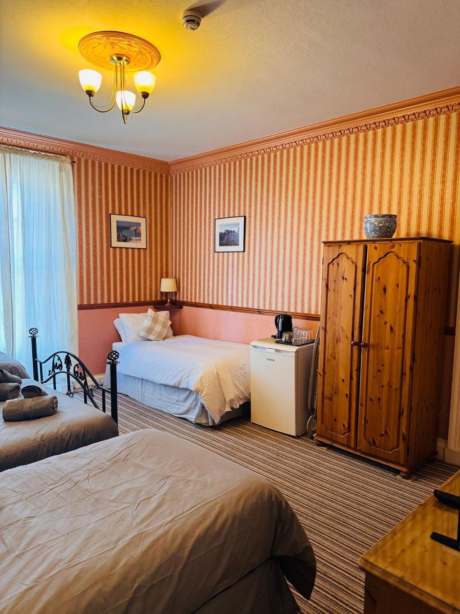 Edinburgh Travel Guest House Zewnętrze zdjęcie