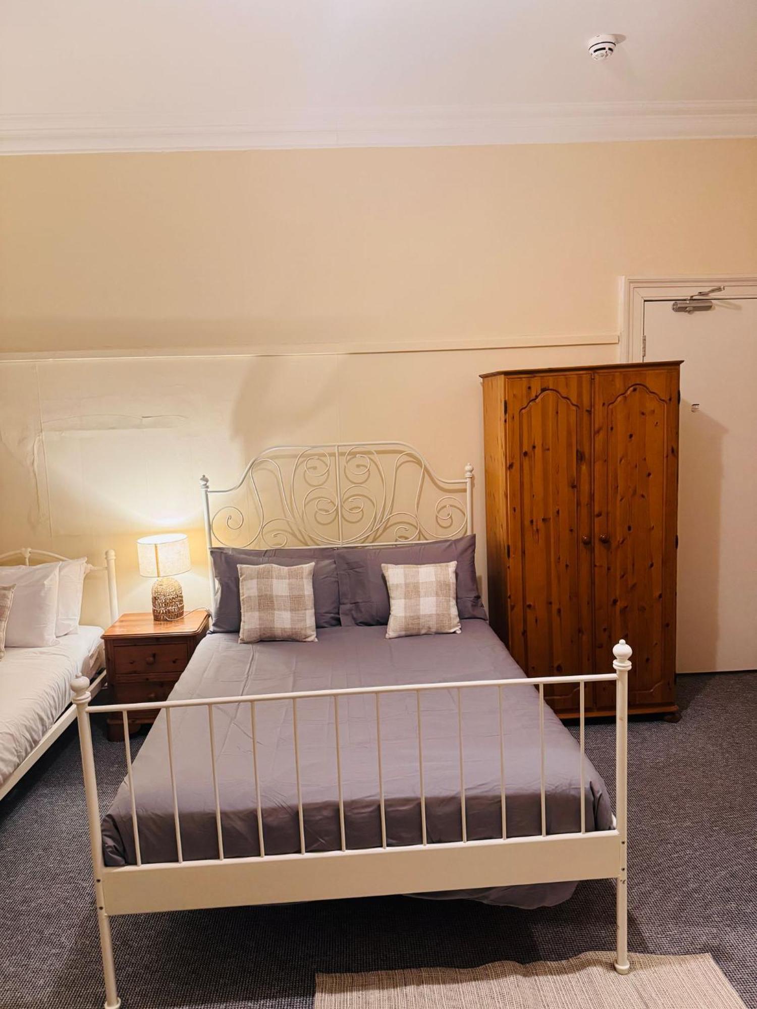 Edinburgh Travel Guest House Zewnętrze zdjęcie